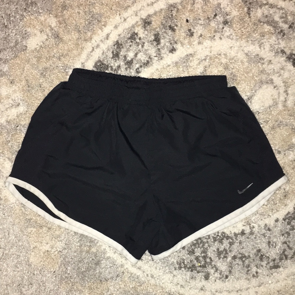 Nike kids athletic shorts M